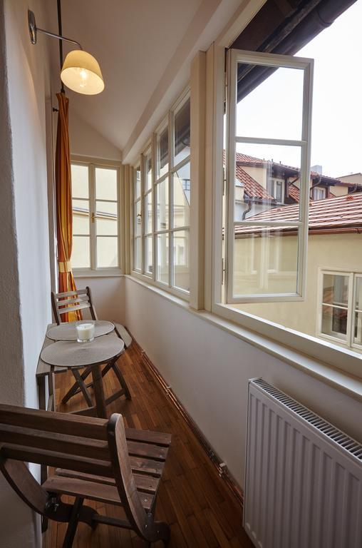 Queen Bee Apartments Πράγα Δωμάτιο φωτογραφία