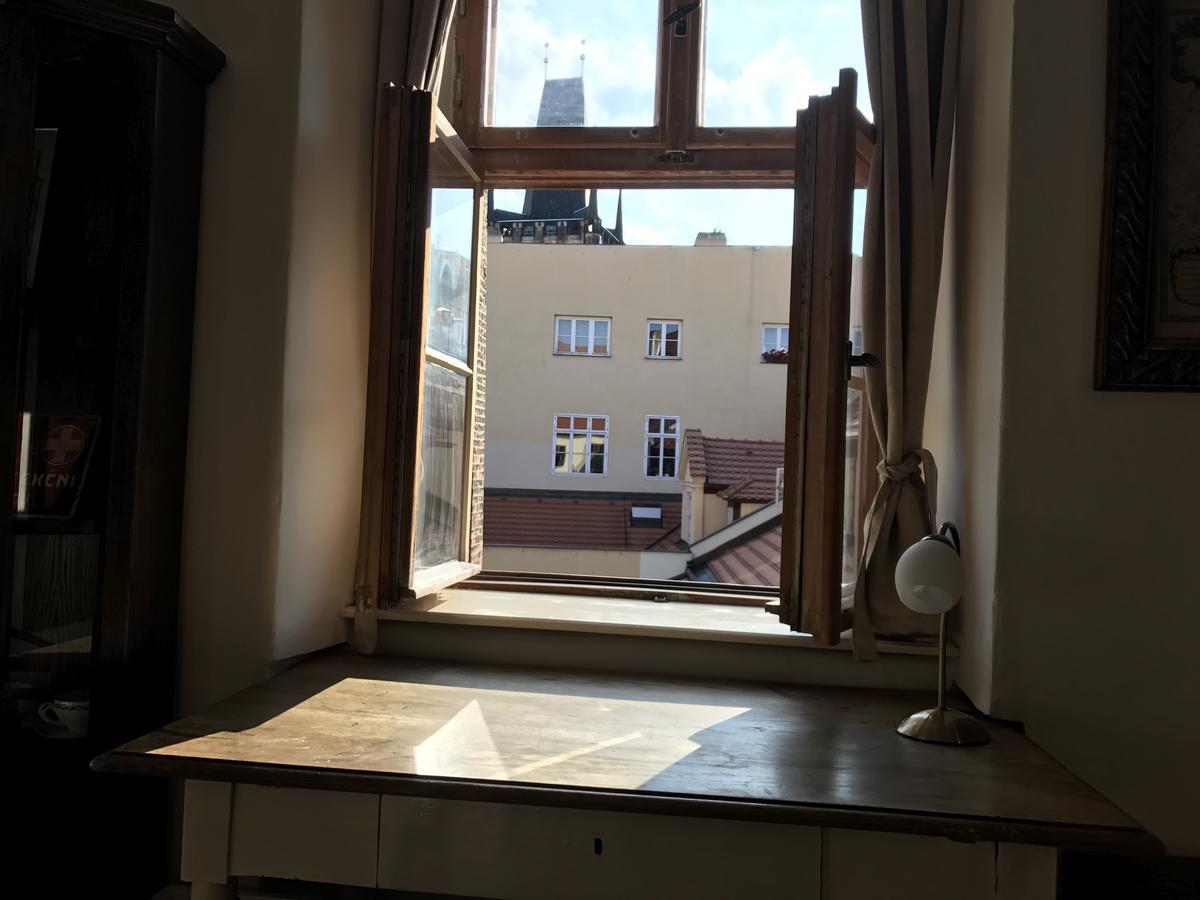 Queen Bee Apartments Πράγα Εξωτερικό φωτογραφία